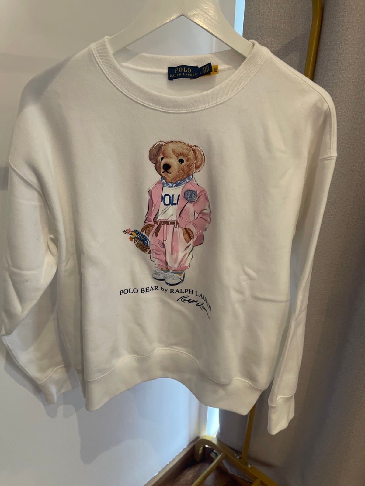 Chalk-white Spring Casual Sweatshirt