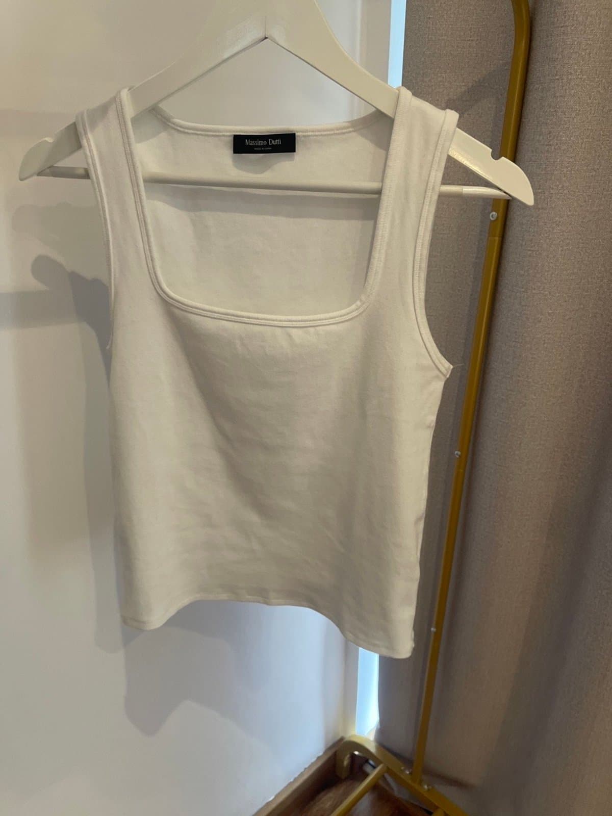Off-white Spring Casual Tank Top
