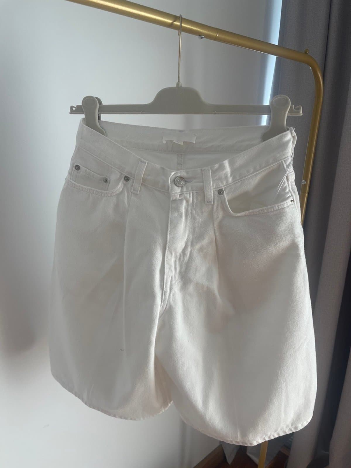Denim Chalk-White Shorts