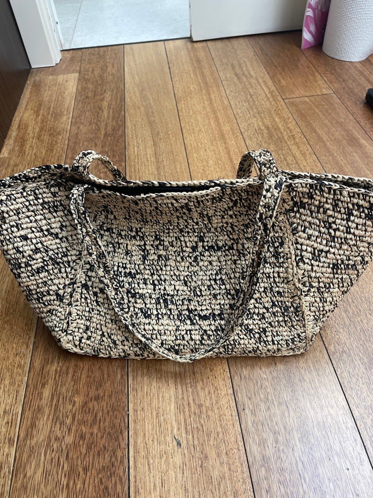 Raffia Natural-Straw Tote