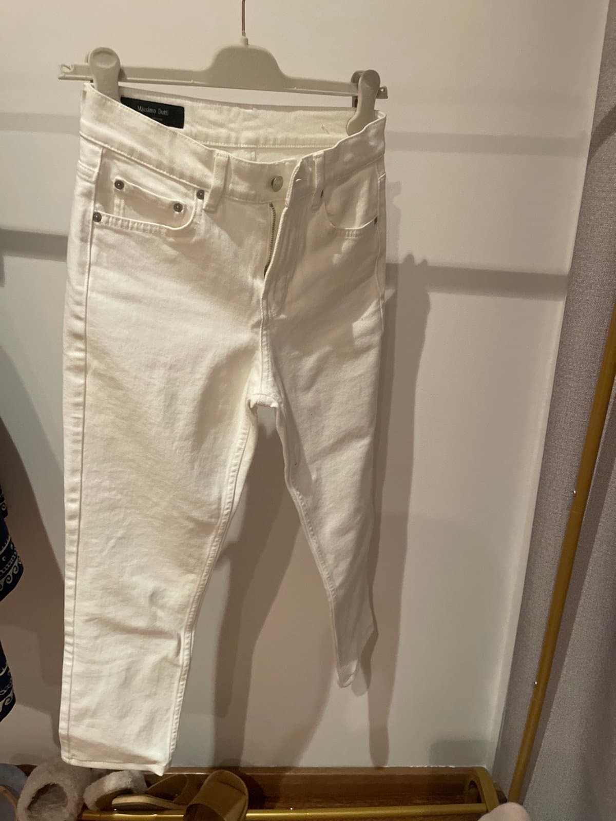Chalk-white Spring Casual Jeans
